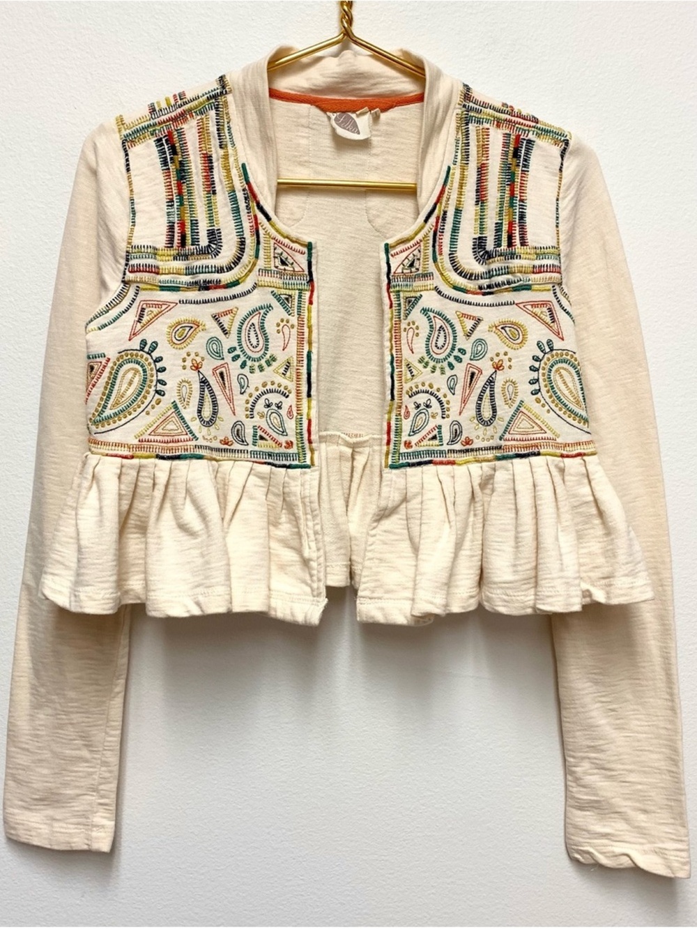 Anthropologie Lilka Embroidered Valle Sweatshirt ruffled jacket sz large